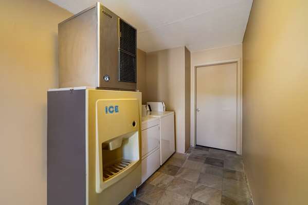 Amenities - Quality Inn & Suites West Helena