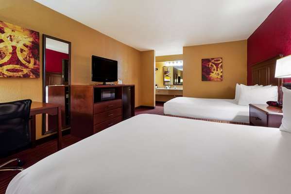  - Quality Inn & Suites West Helena