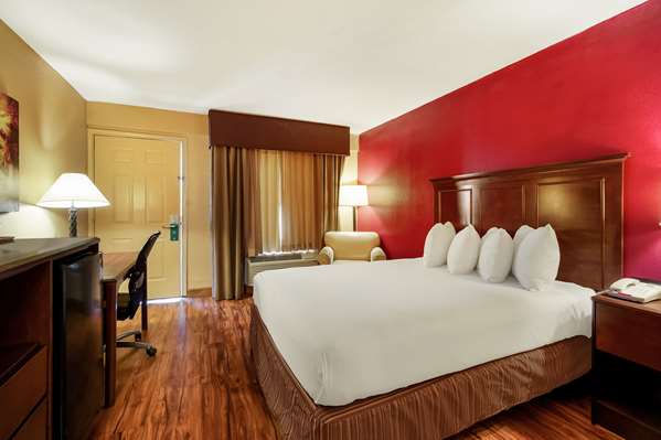  - Quality Inn & Suites West Helena