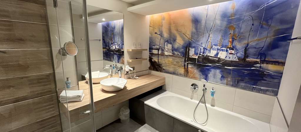 Ringhotel Kohlers Forsthaus-guestroom-Guest Room,Bathroom,On-Site.jpg
