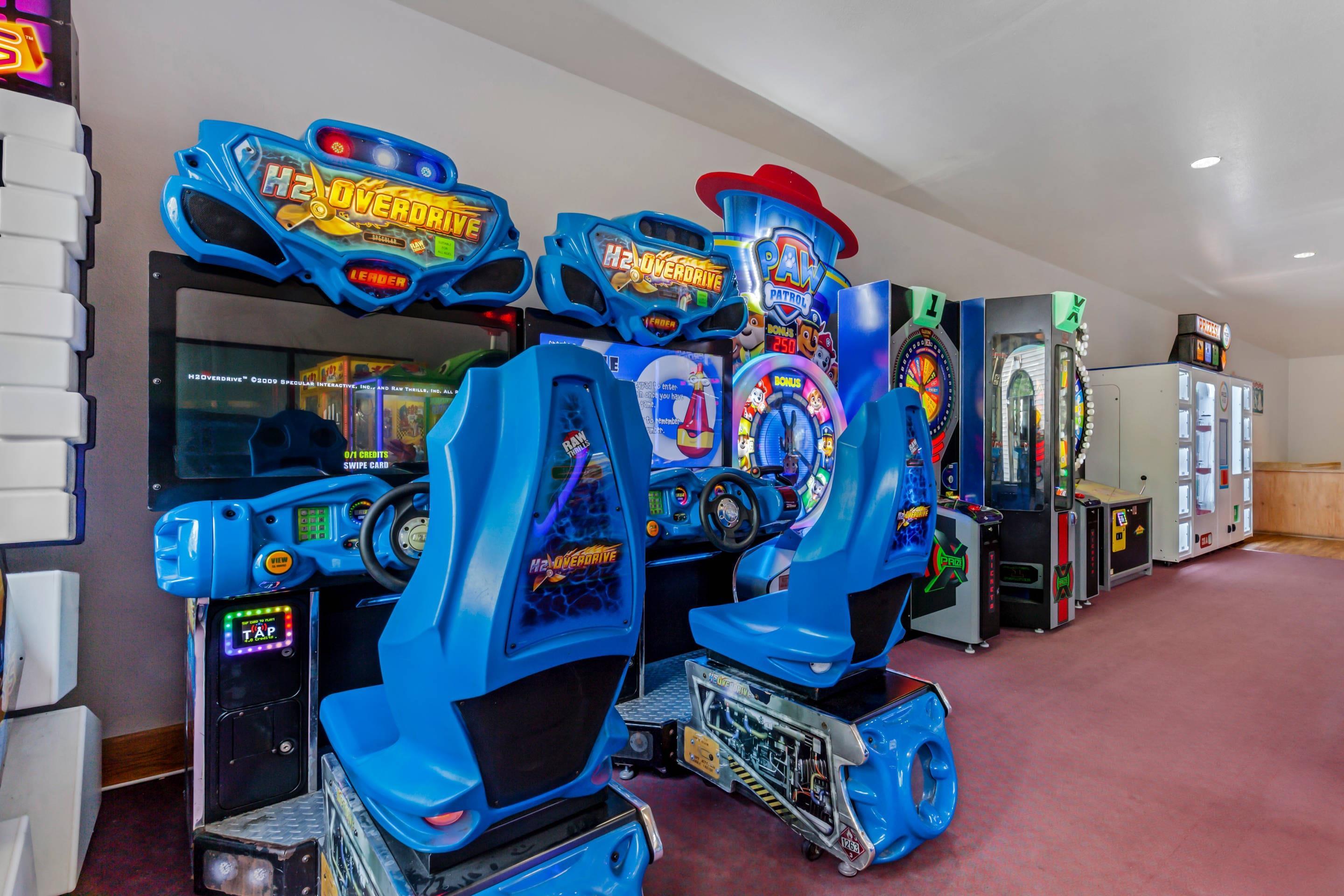 Game room | Atlantis Family Waterpark Hotel, Ascend Hotel Collection