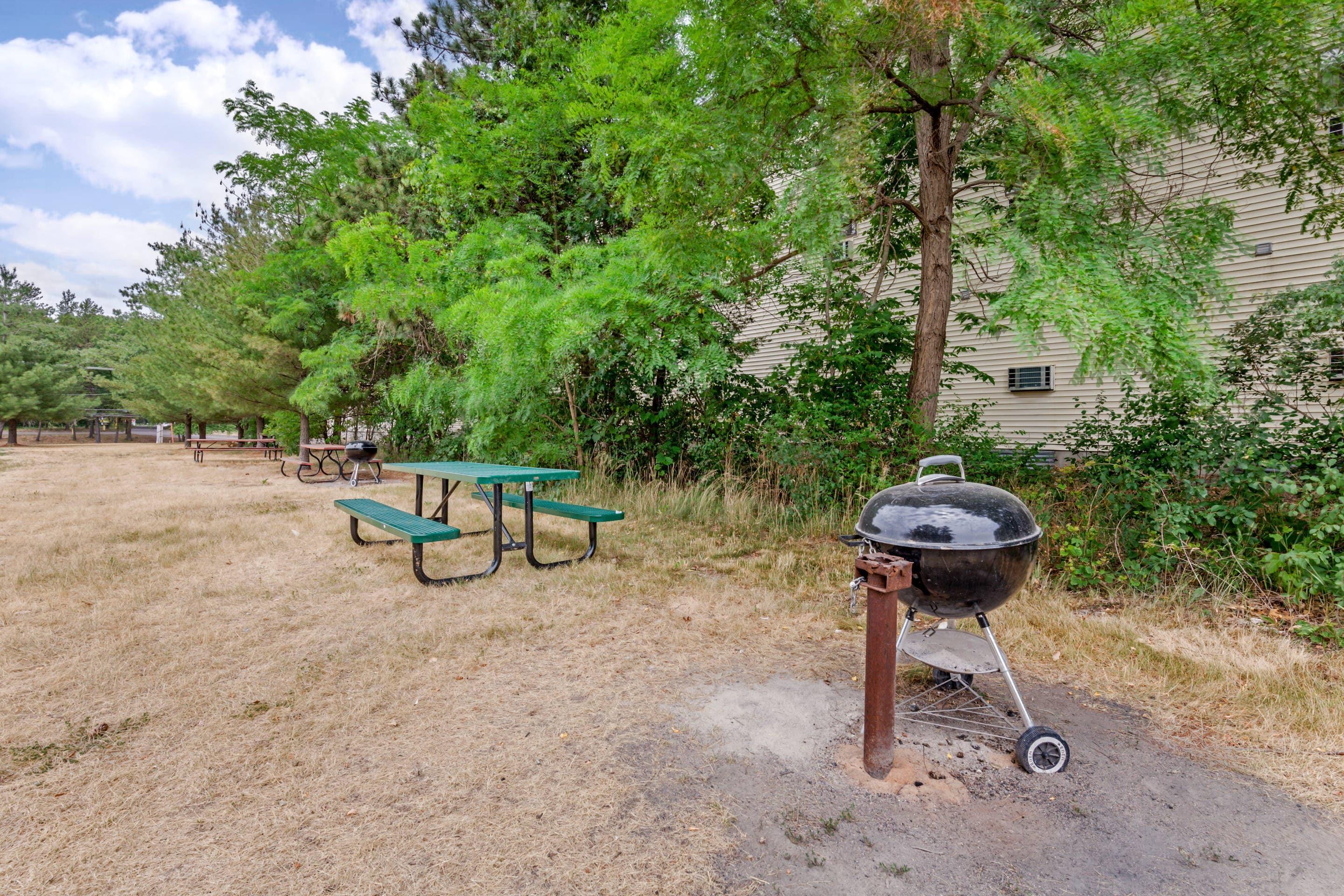 Barbecue area | Atlantis Family Waterpark Hotel, Ascend Hotel Collection