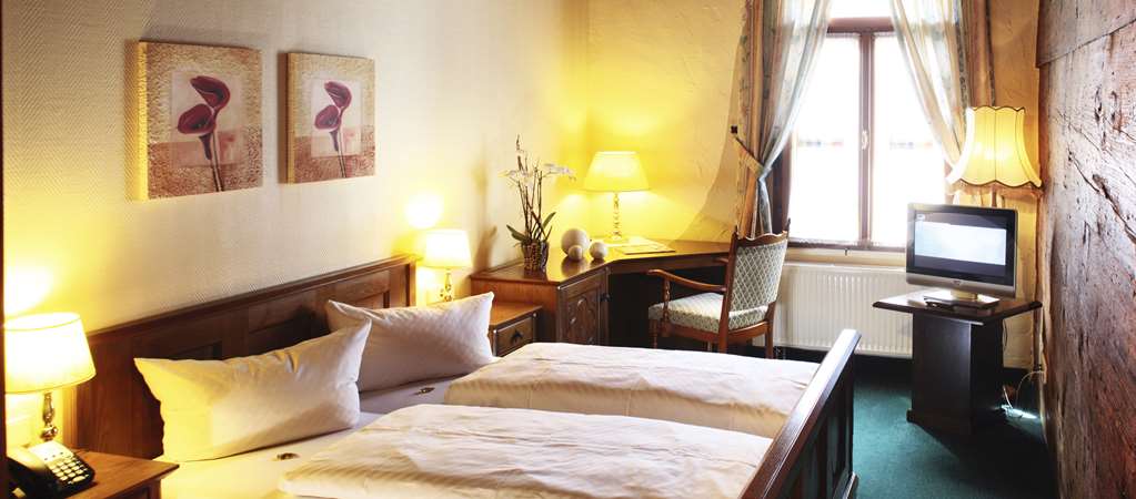 Ringhotel Schlossberg-guestroom-Guest Room,On-Site.jpg