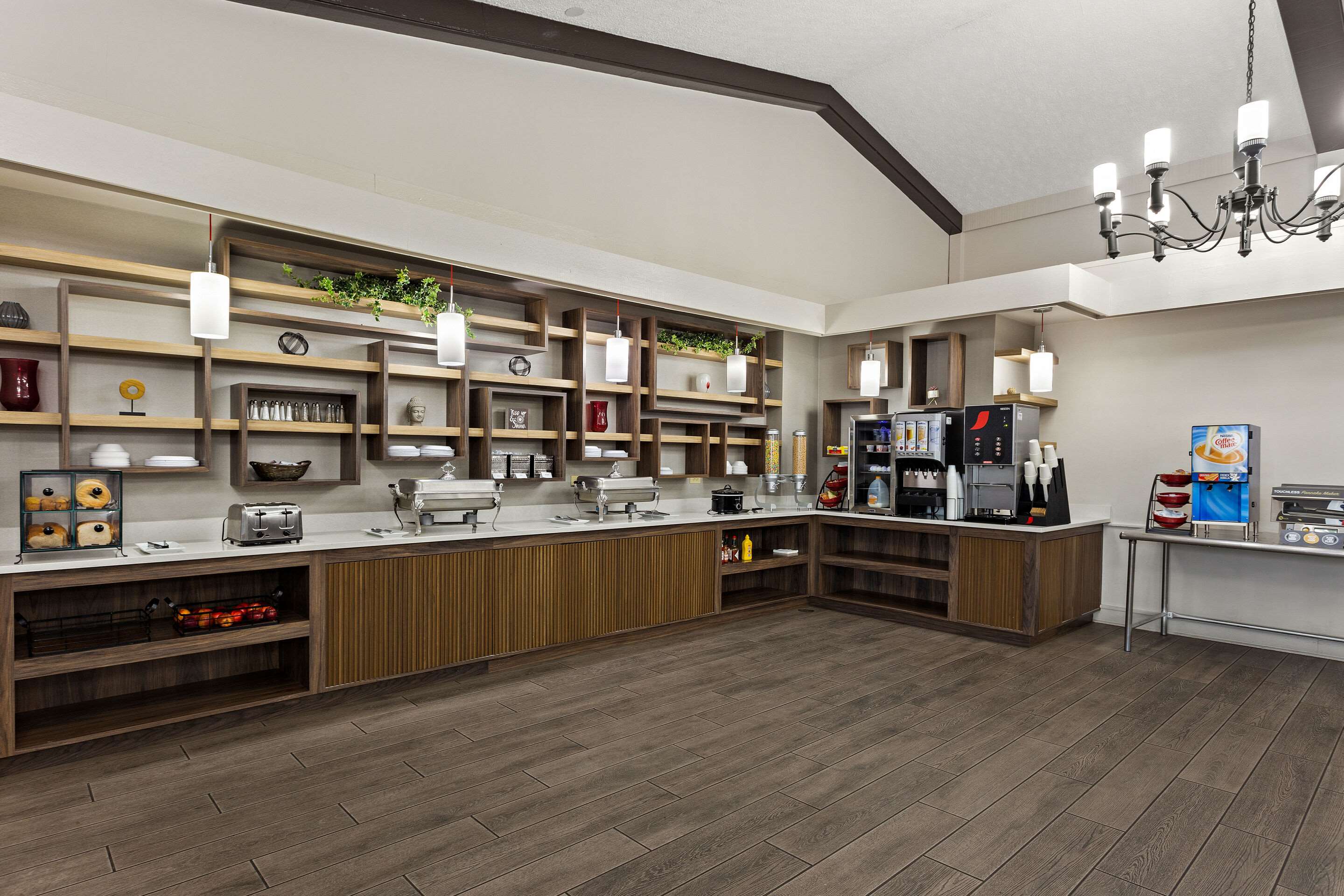 Breakfast area | The Clover Hotel