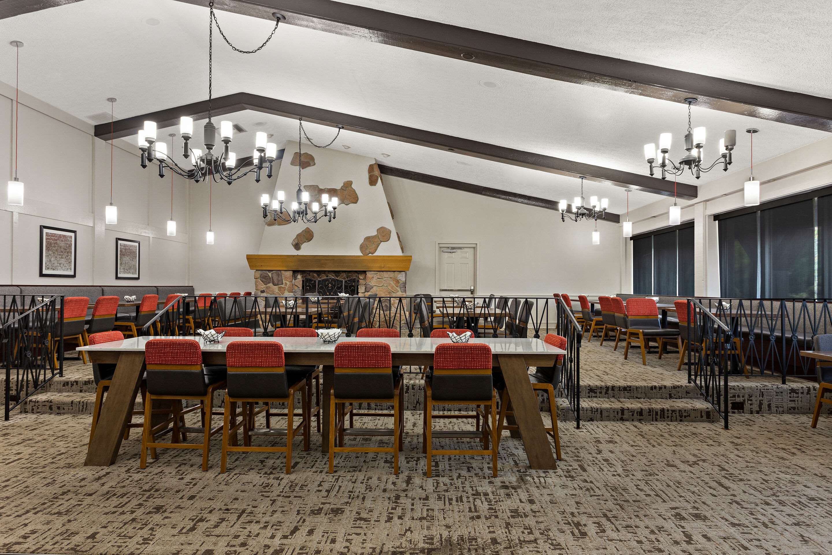 Breakfast area | The Clover Hotel