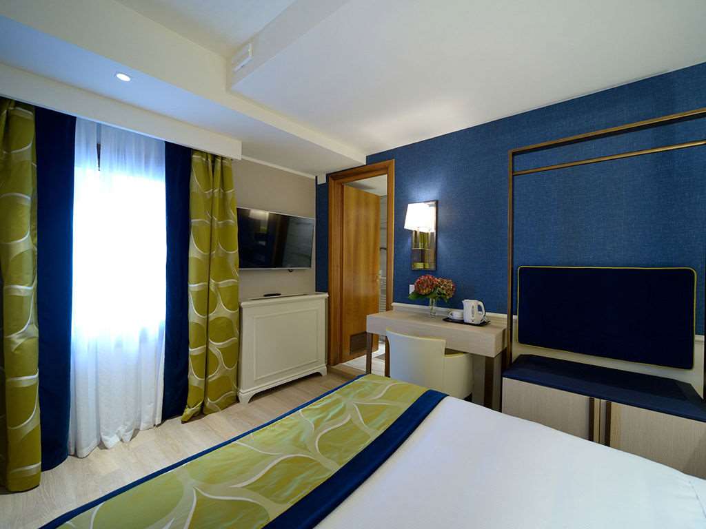 HOTEL CANON D ORO-guestroom-Guest Room,On-Site.jpg