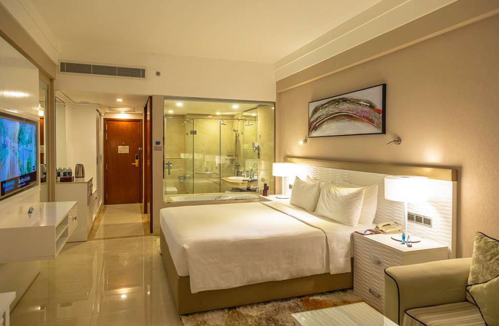 MARINO BEACH COLOMBO-guestroom-Guest Room,On-Site.jpg