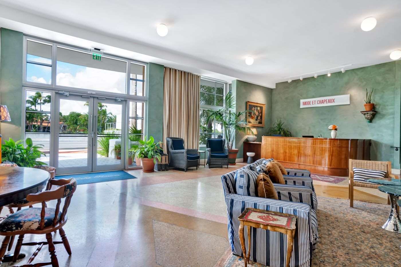 Front Desk entrance | Hotel Trouvail Miami Beach