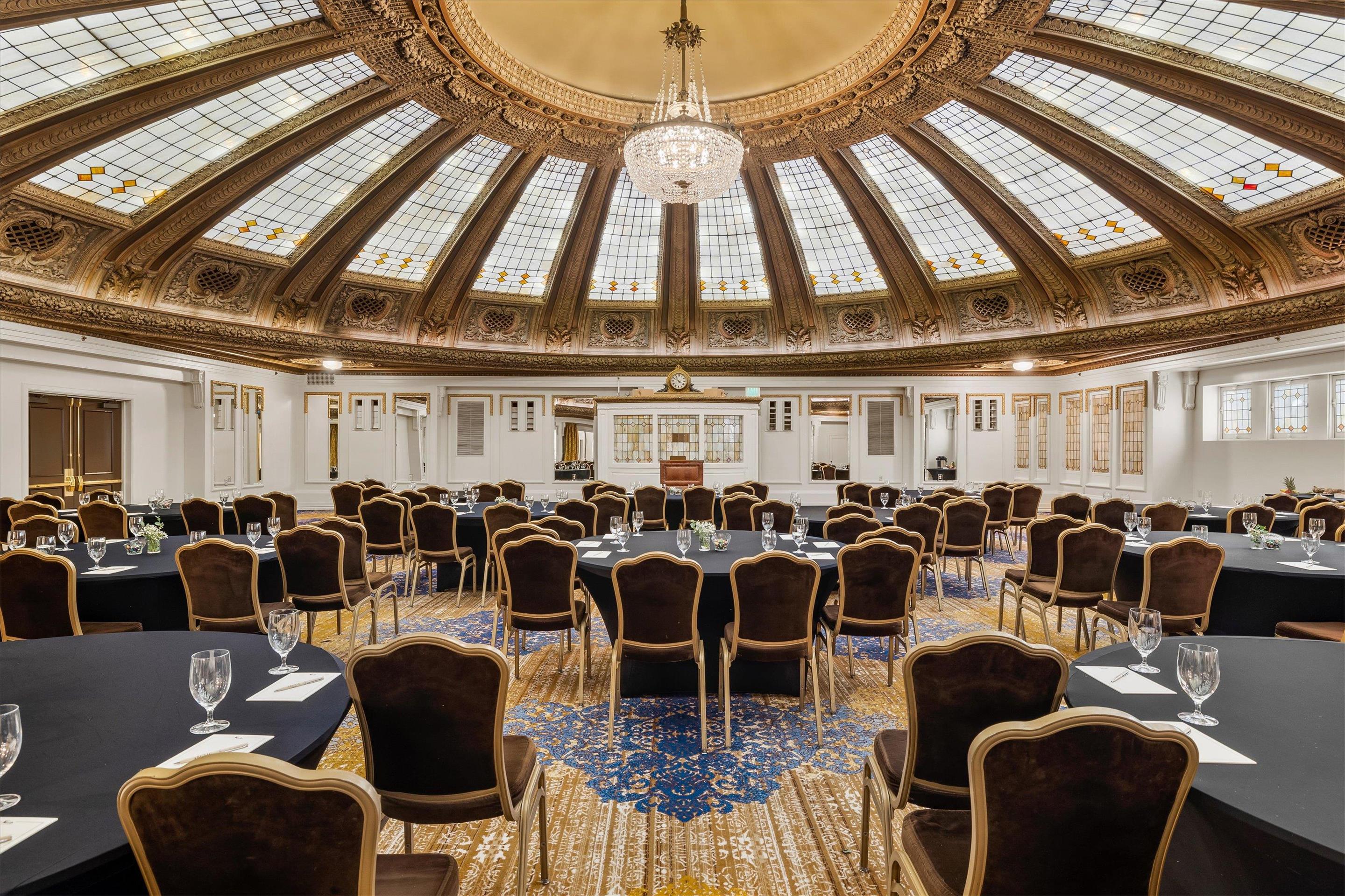 Dome Room | Arctic Club Hotel