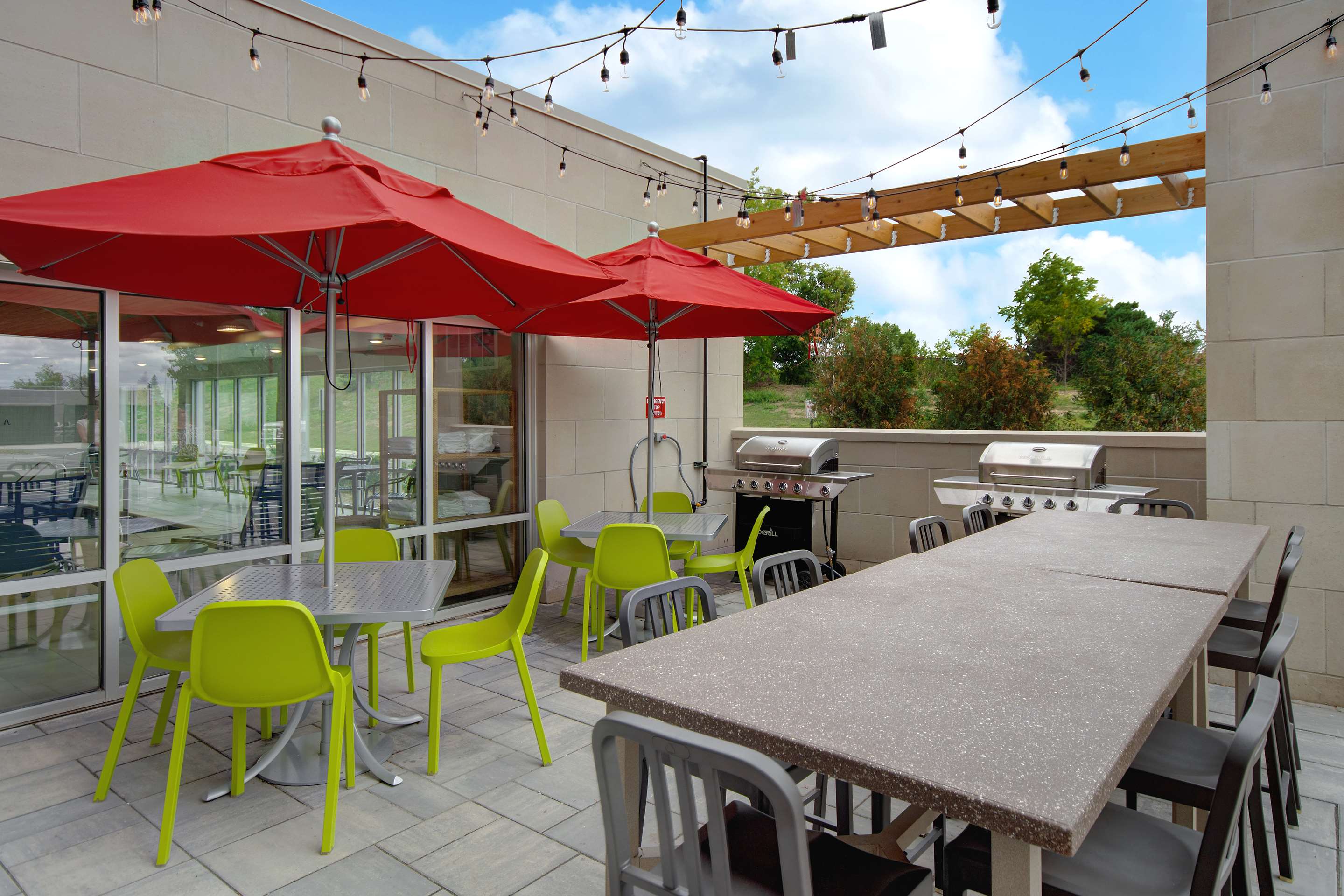Exterior | Home2 Suites By Hilton Grand Rapids Airport