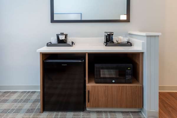 Suite - AmericInn Mountain Home