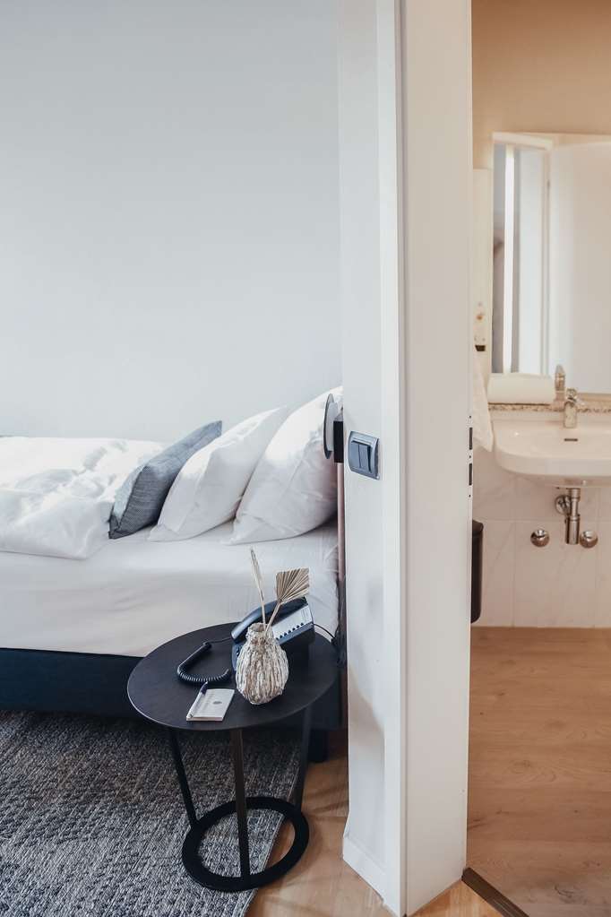 HOTEL VILLA BOSCO-guestroom-Guest Room,On-Site.jpg