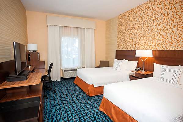  - Comfort Inn & Suites South Akron