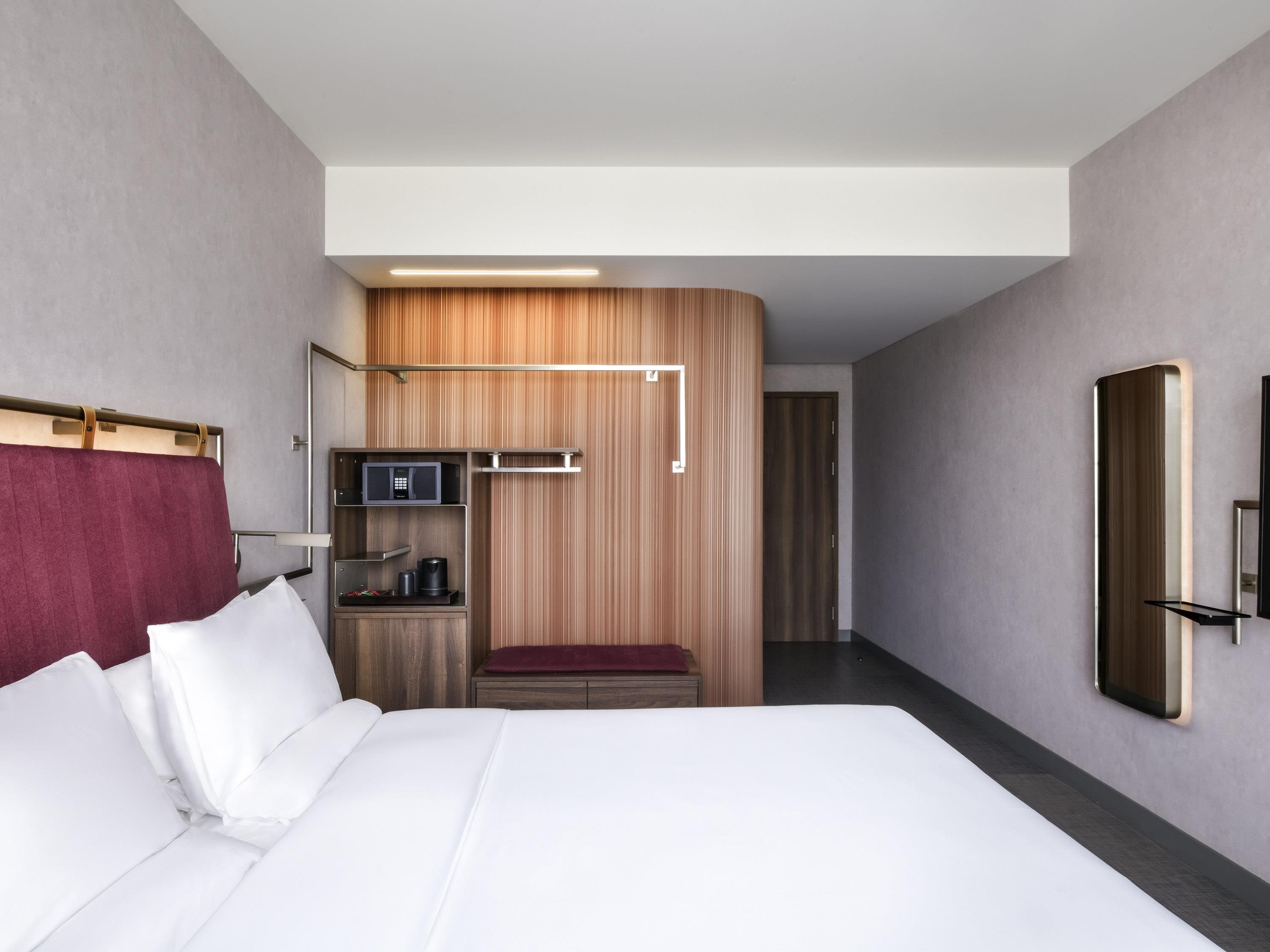 Novotel Kinshasa La Gombe Room Type - Standard room with a river view and double bed