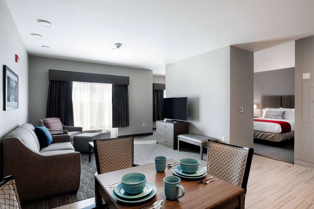 STONEHILL, TRADEMARK COLLECTION BY-guestroom-Guest Room,On-Site.jpg