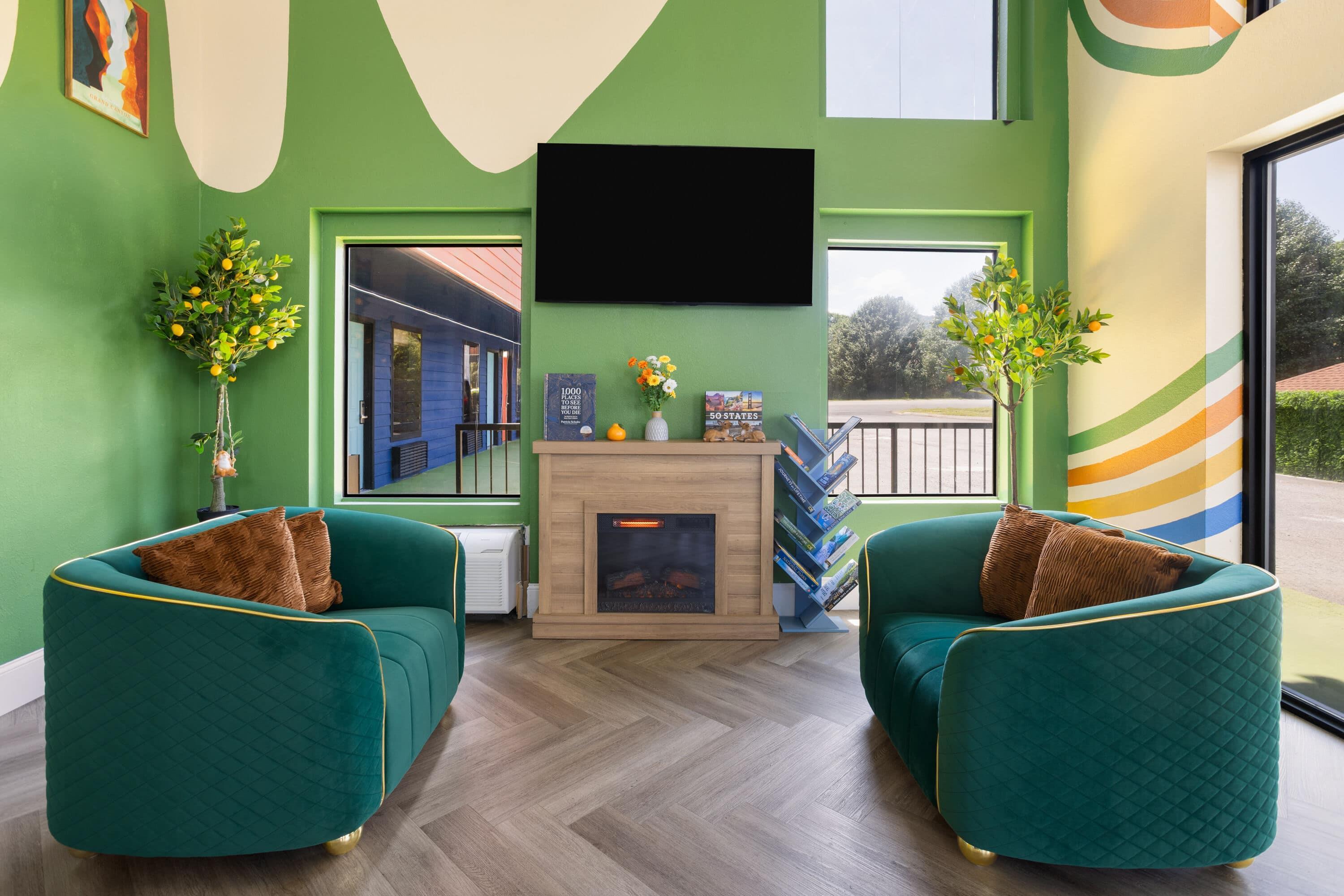 Lobby | Days Inn By Wyndham Pigeon Forge South