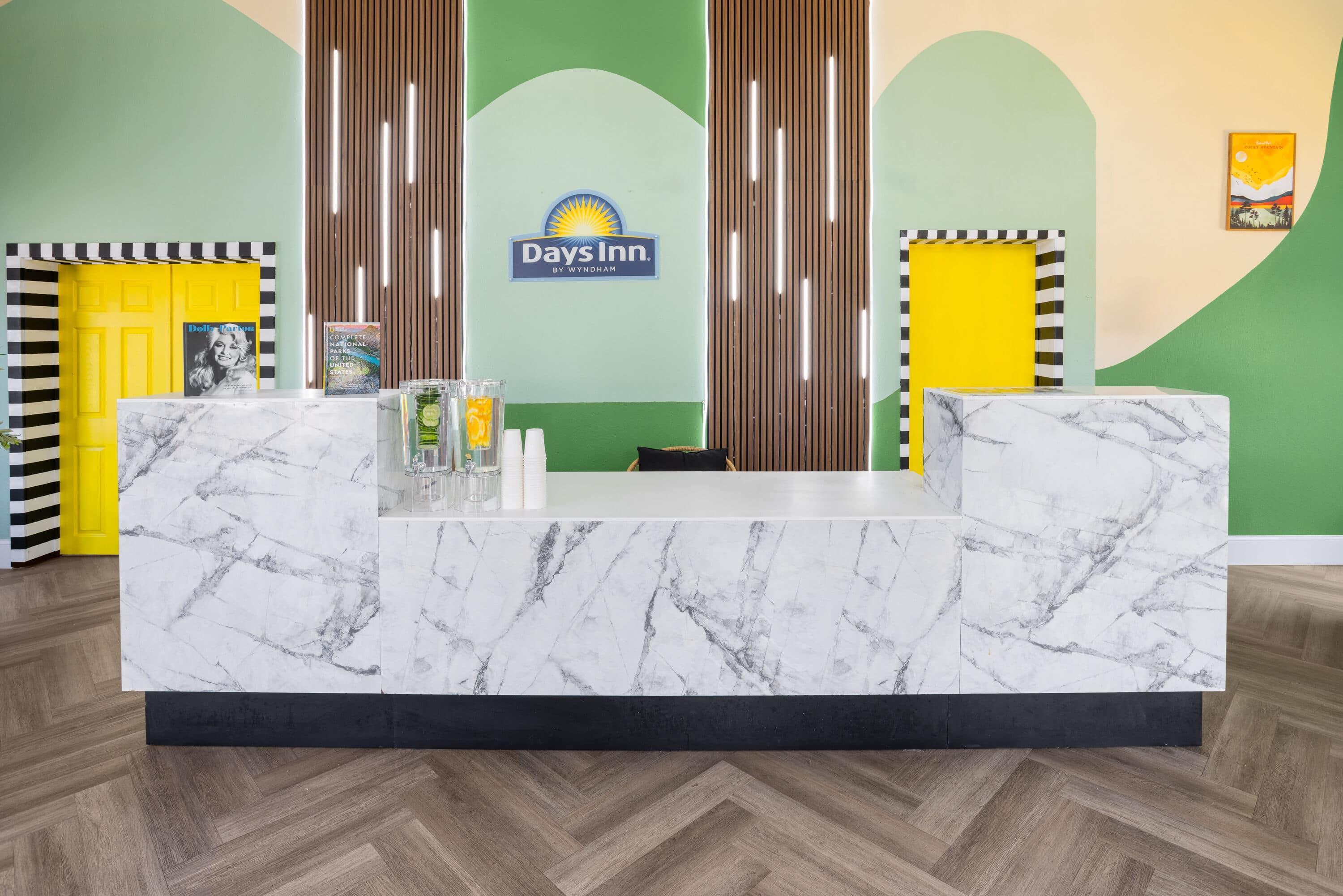 Reception | Days Inn By Wyndham Pigeon Forge South