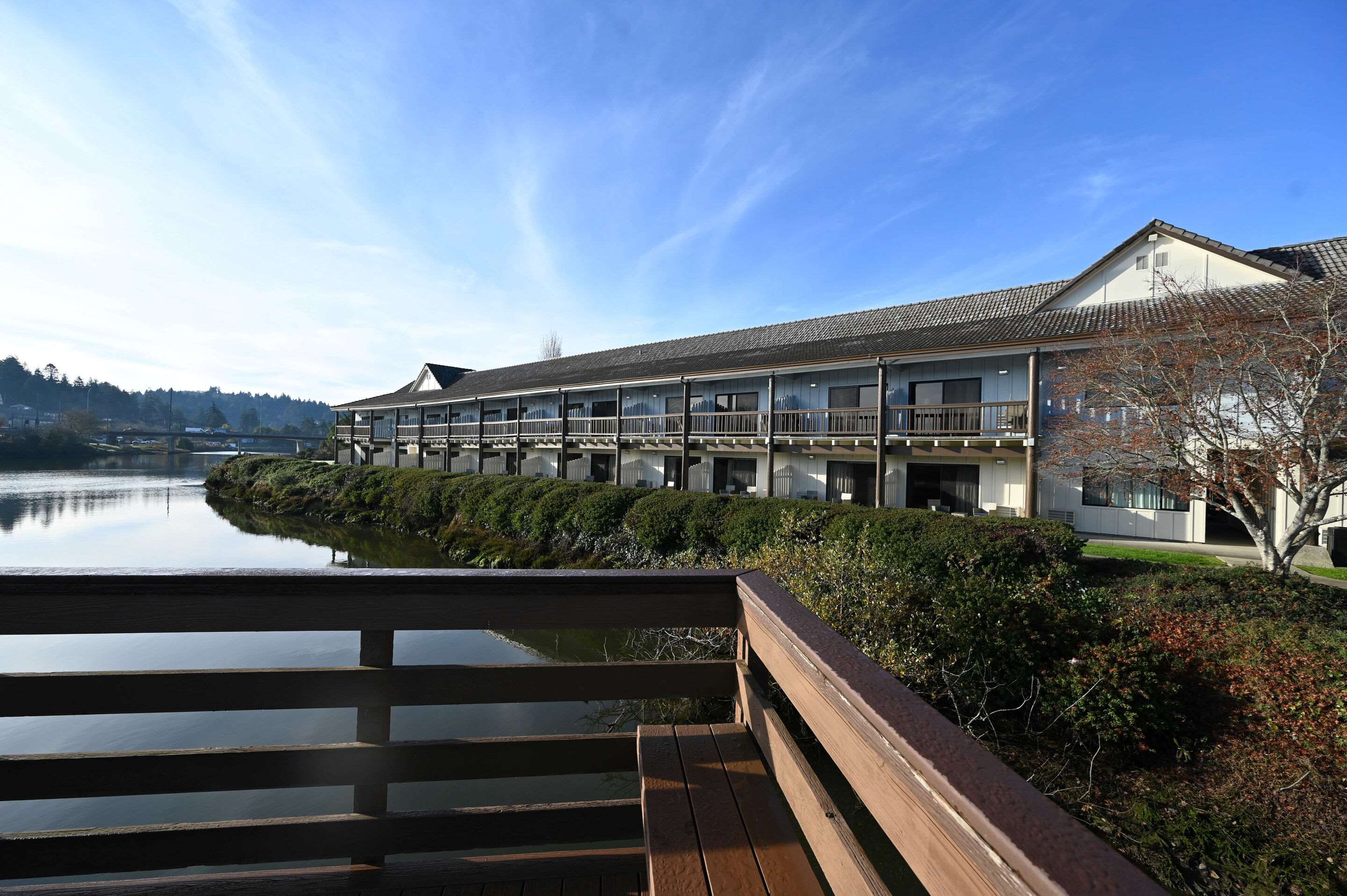 Dock | Edgewater Inn and Suites