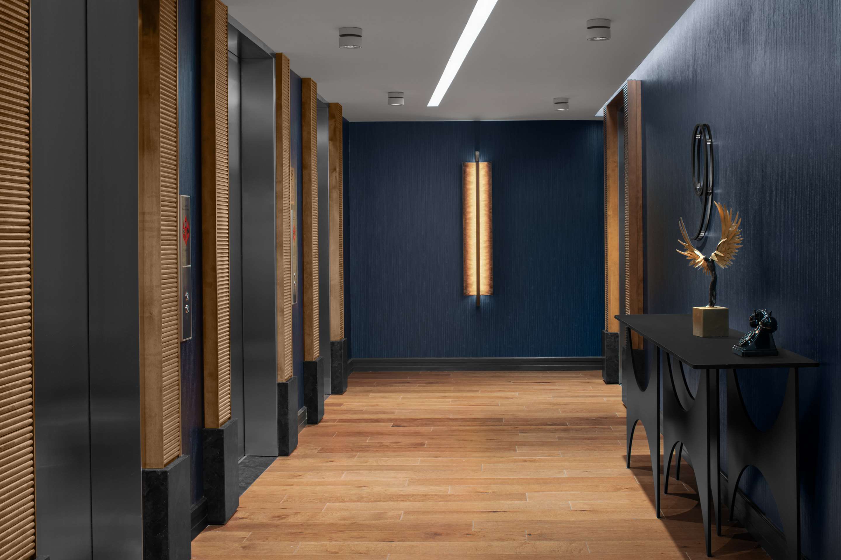 Lobby | Hotel Fraye Nashville, Curio Collection By Hilton
