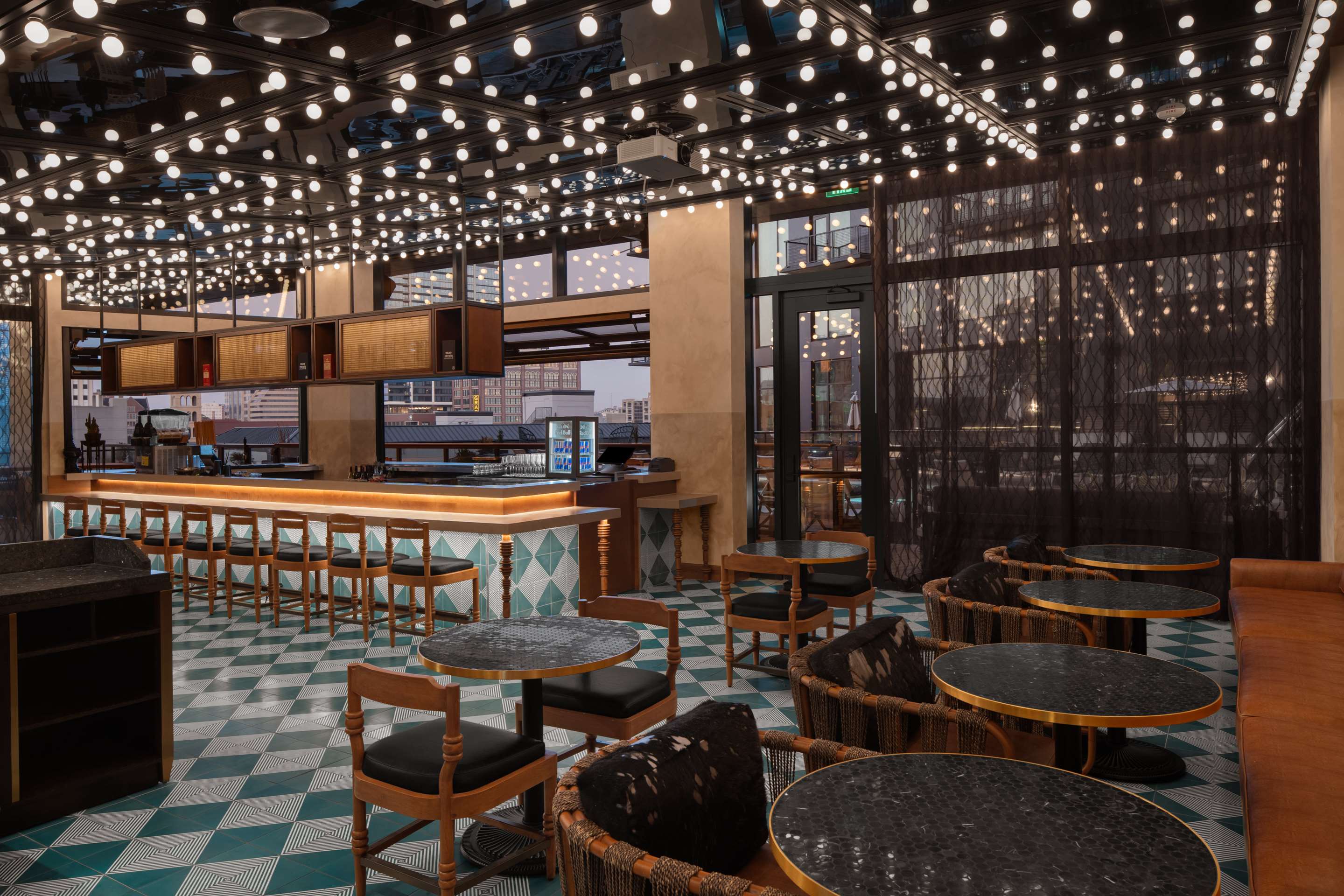 BarLounge | Hotel Fraye Nashville, Curio Collection By Hilton