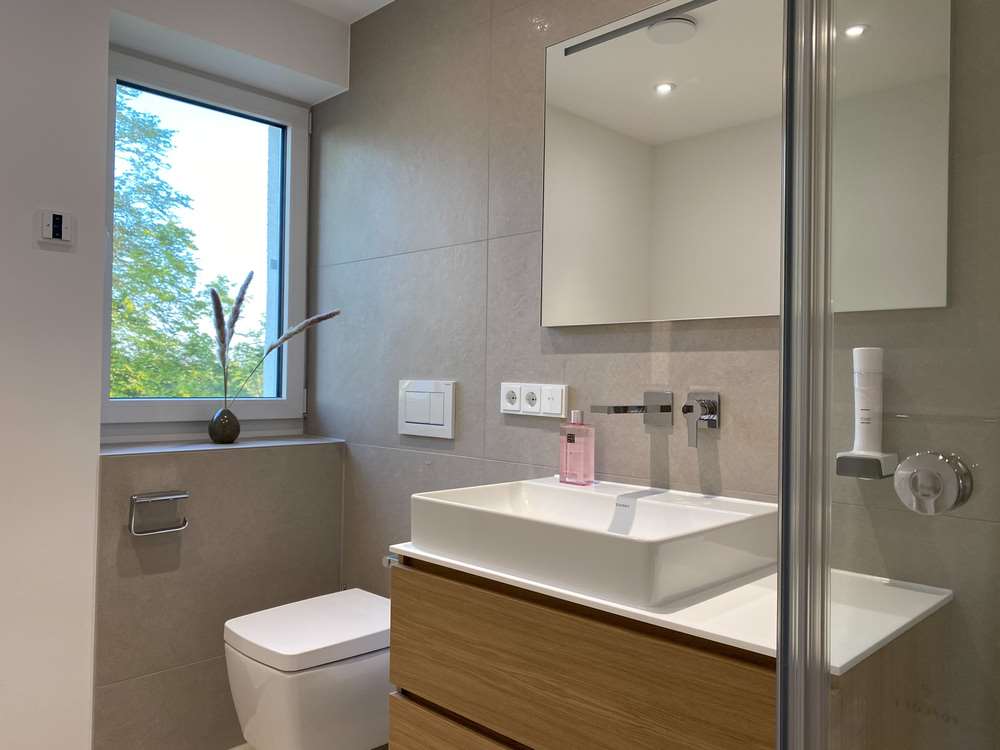 Toploft Aparthotel-guestroom-Guest Room,Bathroom,On-Site.jpg