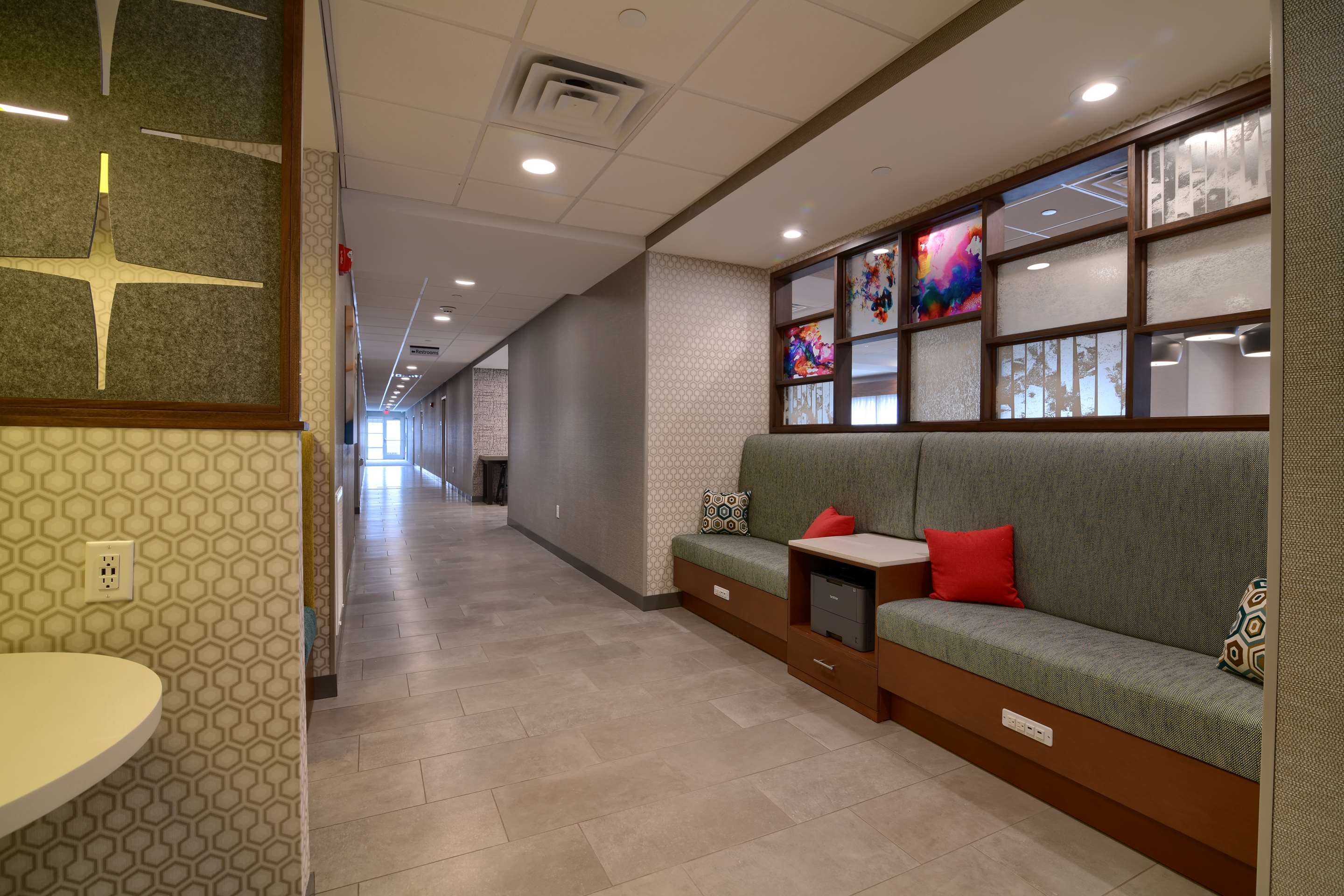 Lobby | Hampton Inn Lincoln White Mountains