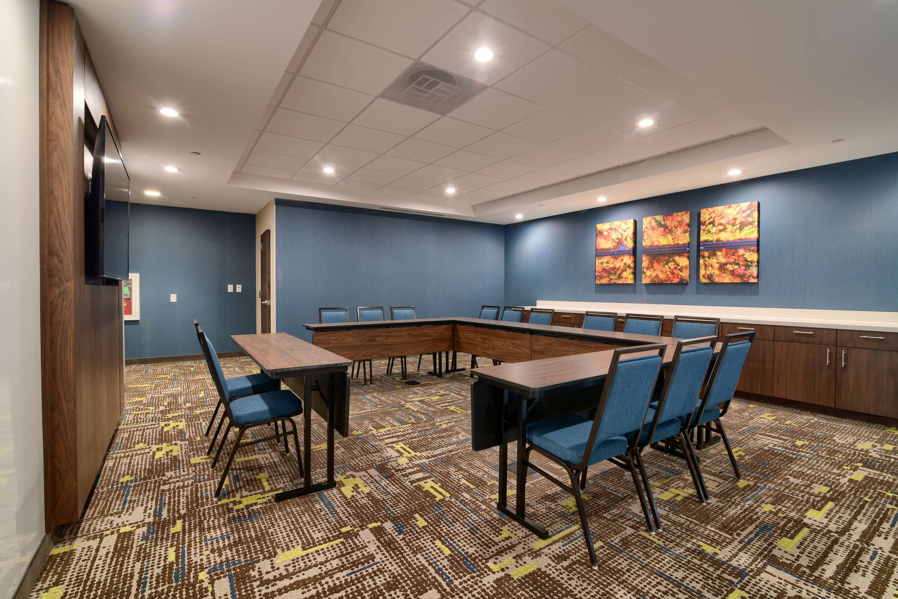 Meeting Room | Hampton Inn Lincoln White Mountains