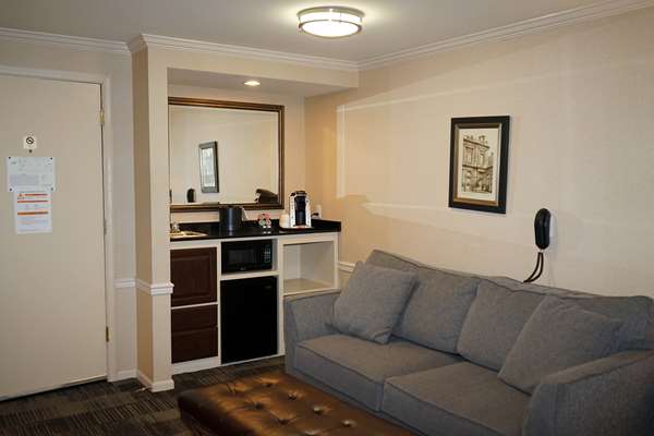  - Wingate by Wyndham Bellingham Heritage Inn - I-5, Exit 256