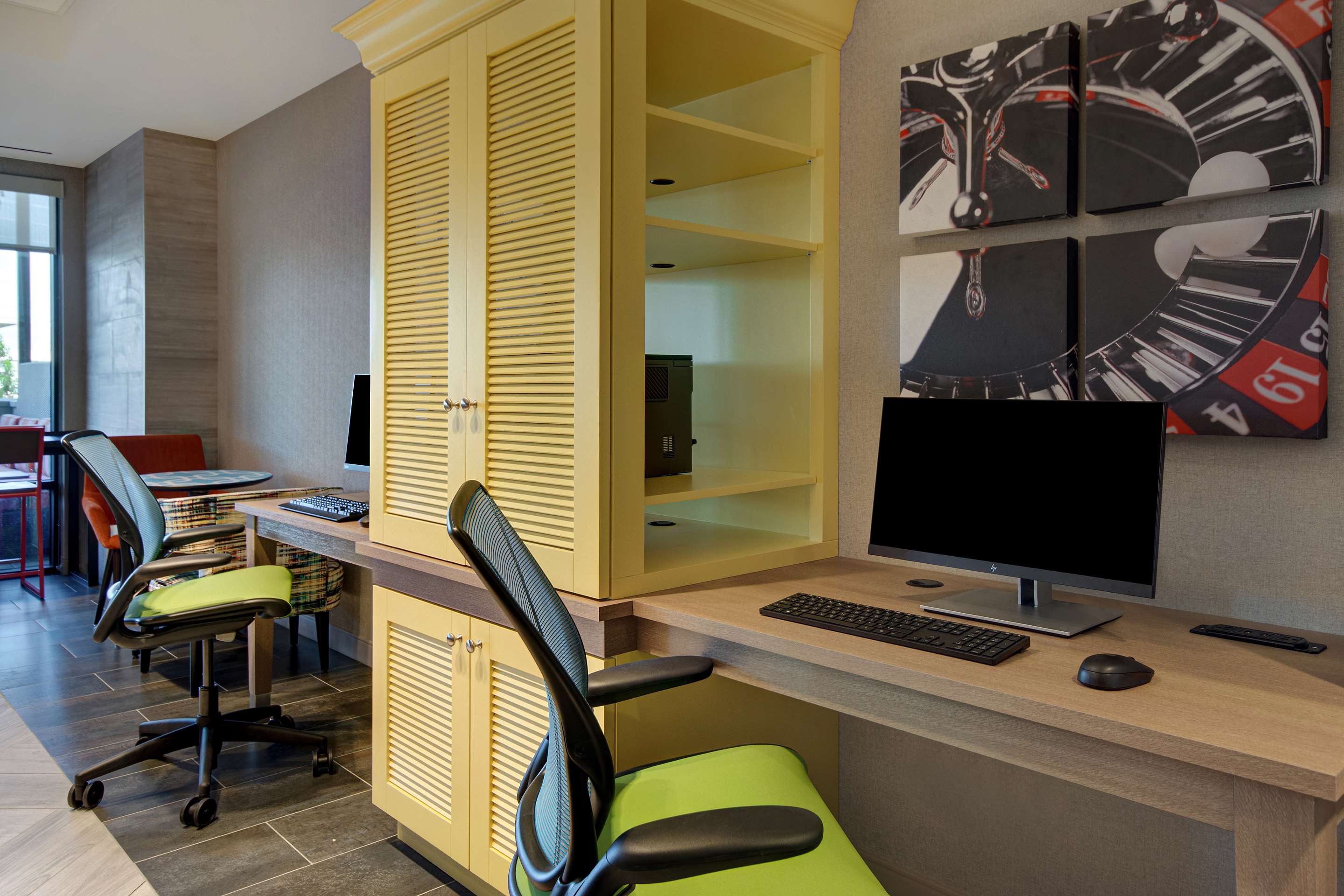 Lobby | Home2 Suites By Hilton Las Vegas North