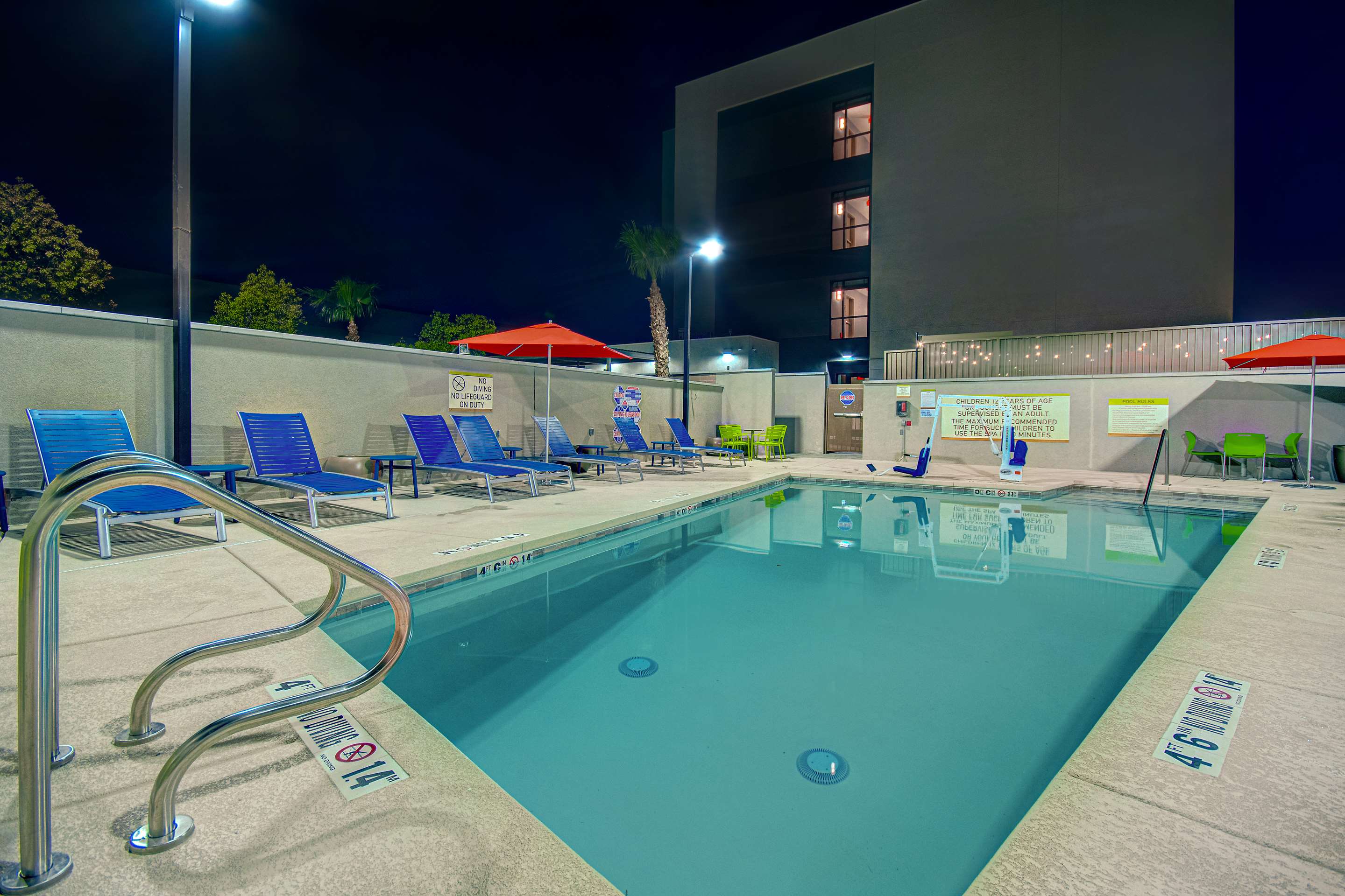 Pool | Home2 Suites By Hilton Las Vegas North