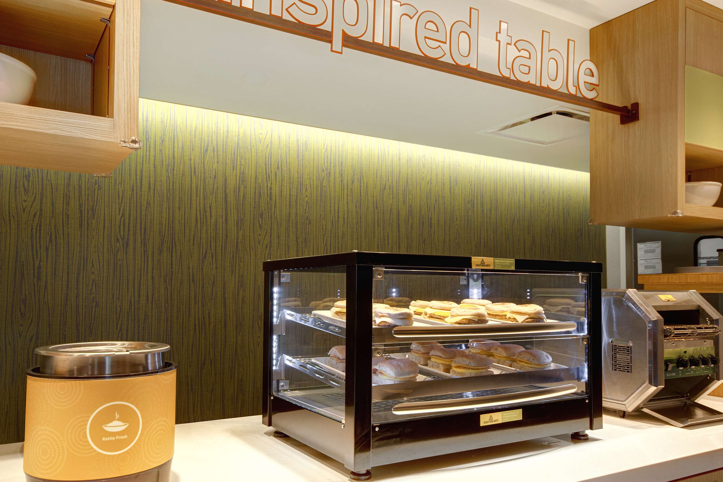 Breakfast Area | Home2 Suites By Hilton Las Vegas North