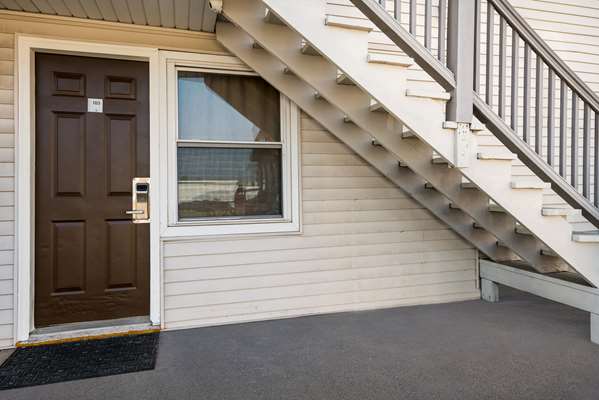 Exterior view - Rodeway Inn La Crosse