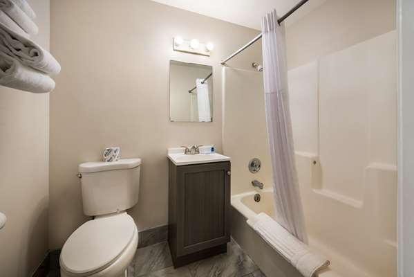  - Rodeway Inn La Crosse