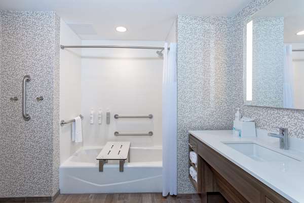  - Home2 Suites by Hilton Vero Beach - I-95, Exit 147