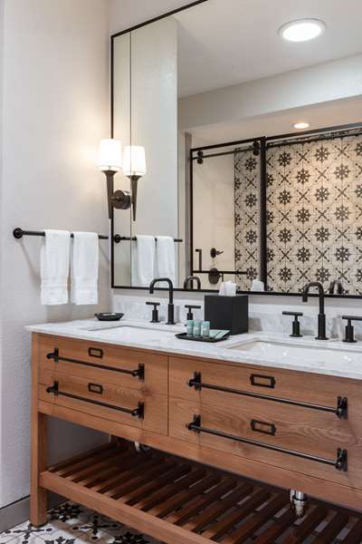  - Lodge at Healdsburg