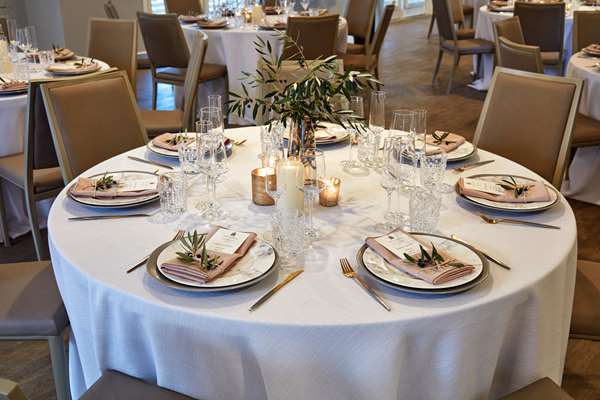  - Lodge at Healdsburg