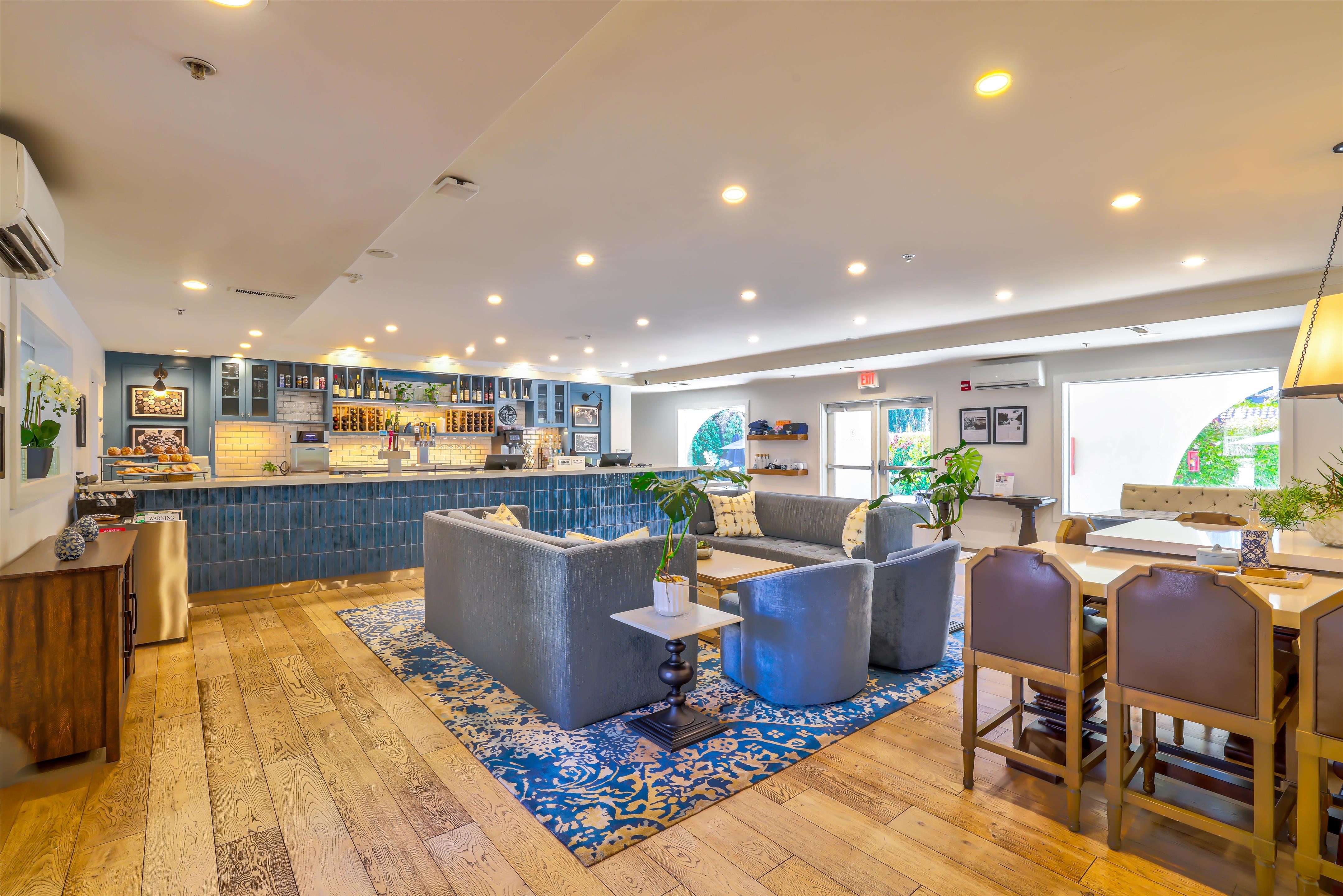Lobby | The Lodge at Healdsburg, Tapestry Collection by Hilton