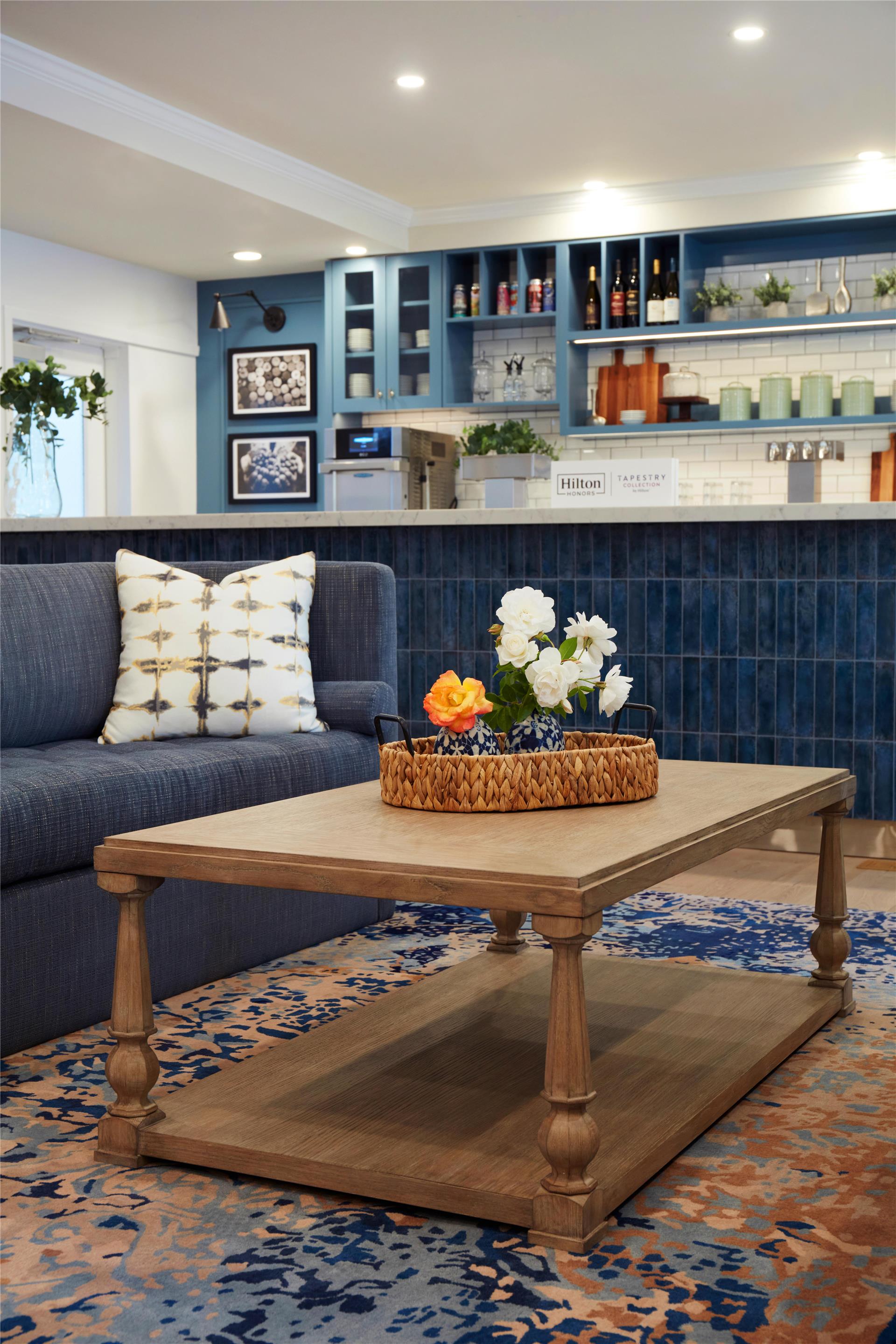Lobby | The Lodge at Healdsburg, Tapestry Collection by Hilton