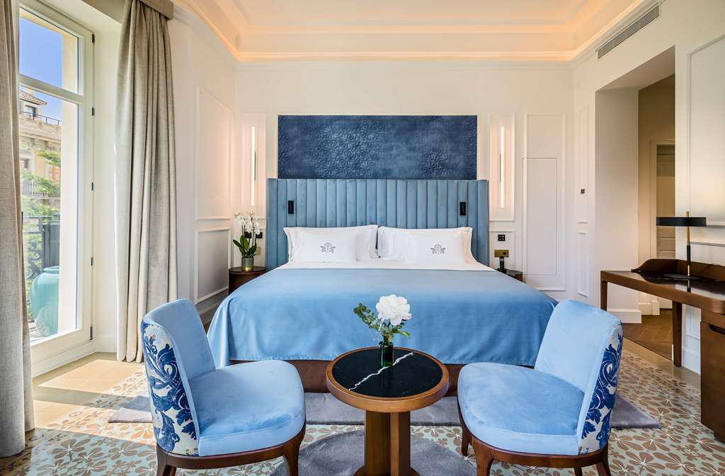Palacio Gran Vía, a Royal Hideaway Hotel
