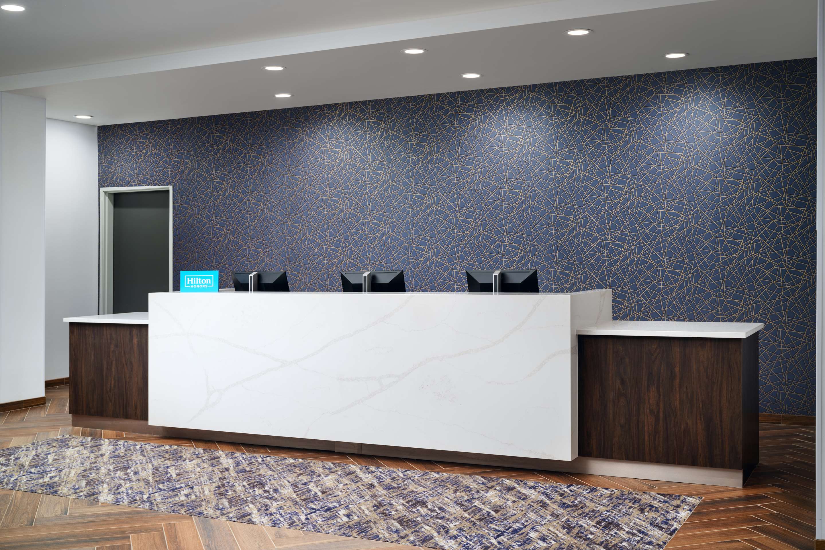 Reception | Hampton Inn Towson Downtown