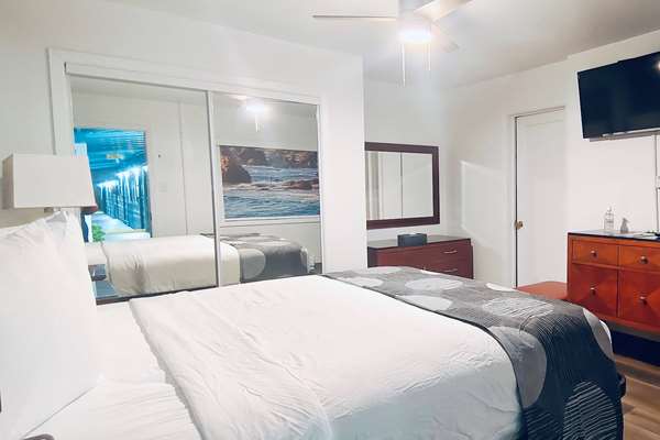  - Oceanside Inn & Suites Fort Bragg