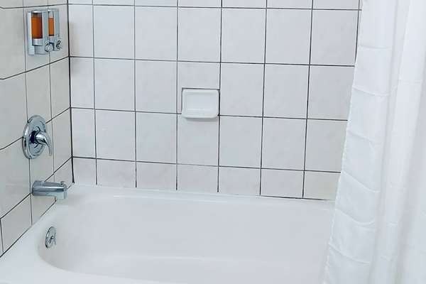  - Oceanside Inn & Suites Fort Bragg