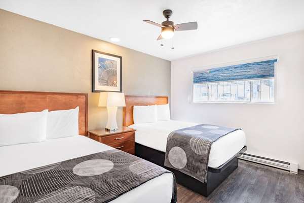 Suite - Oceanside Inn & Suites Fort Bragg
