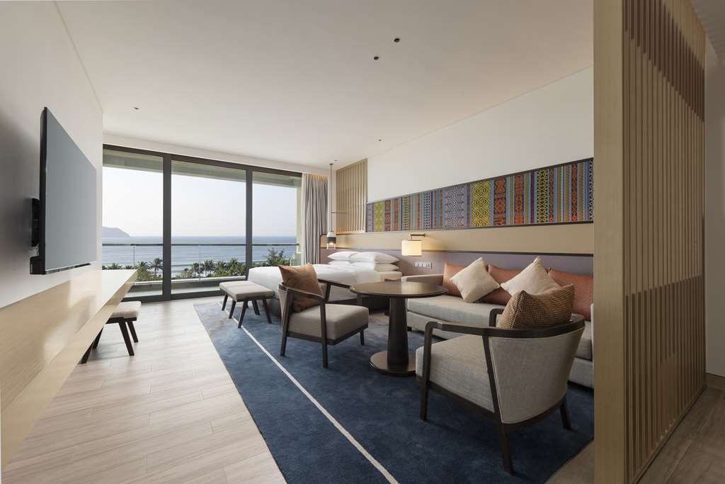 HYATT REGENCY SANYA TIANLI BAY-guestroom-Guest Room,Suite,On-Site.jpg