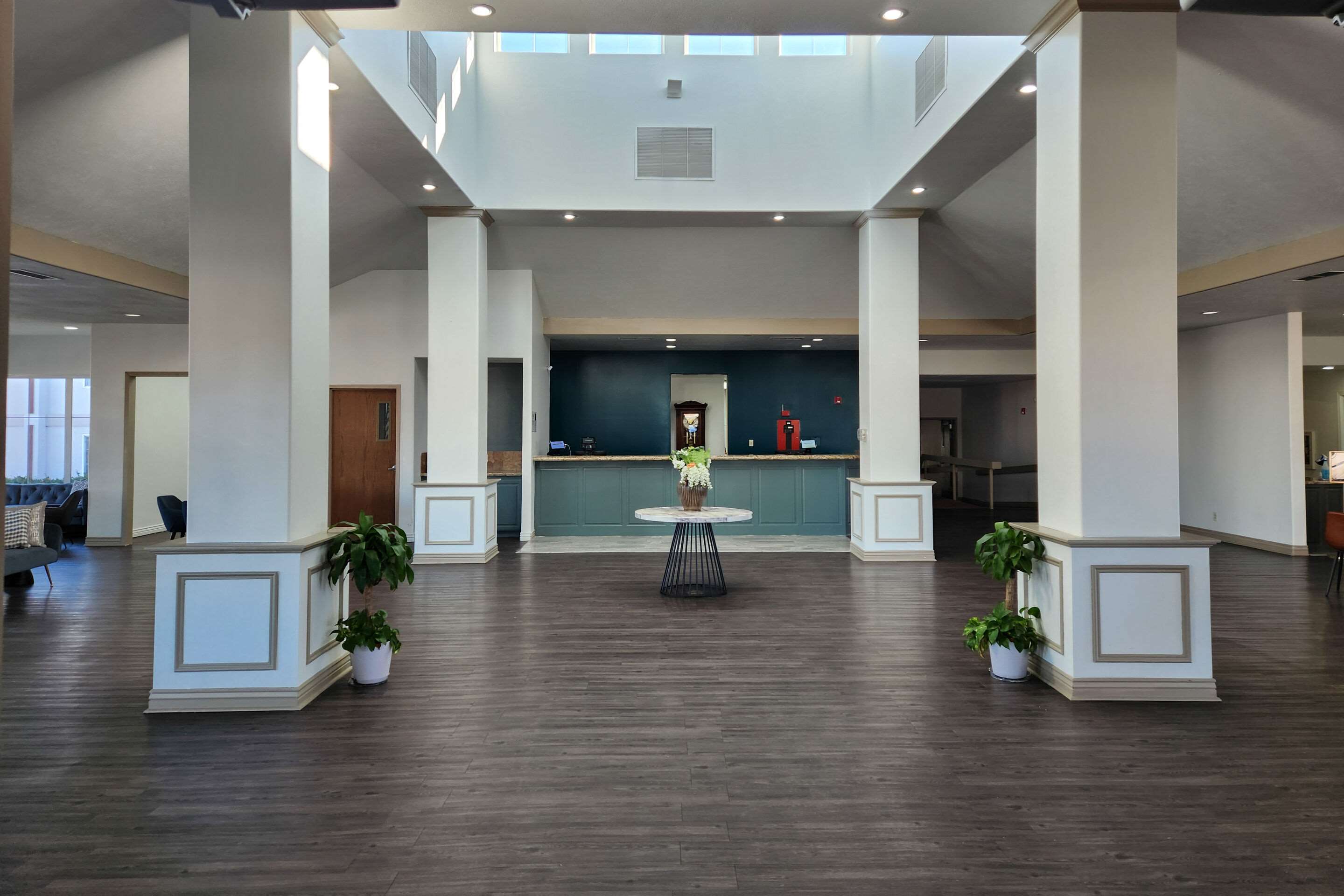 Hotel lobby | Le Ritz Hotel and Suites