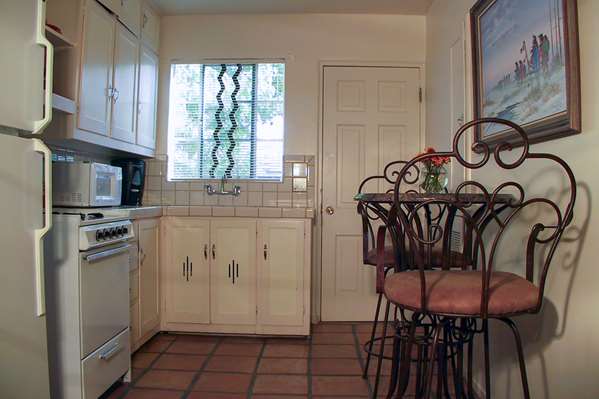  - Casas de Suenos Old Town Historic Inn Albuquerque