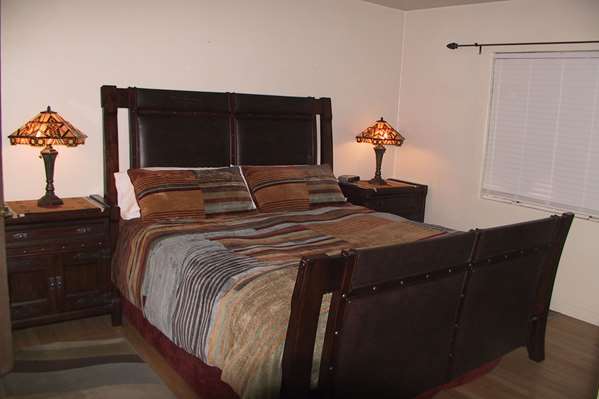  - Casas de Suenos Old Town Historic Inn Albuquerque