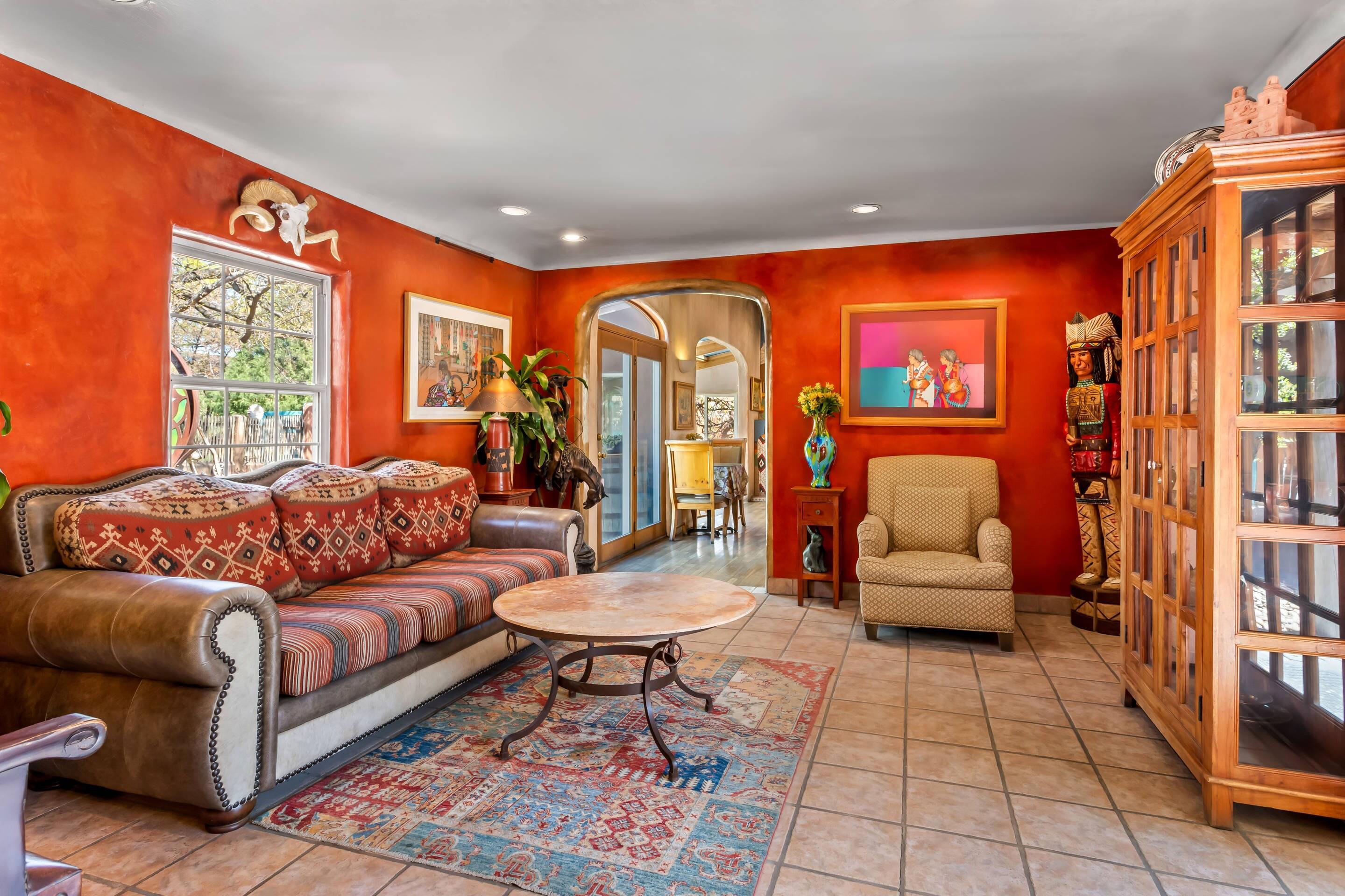 Lobby with sitting area | Casas de Suenos Old Town Historic Inn