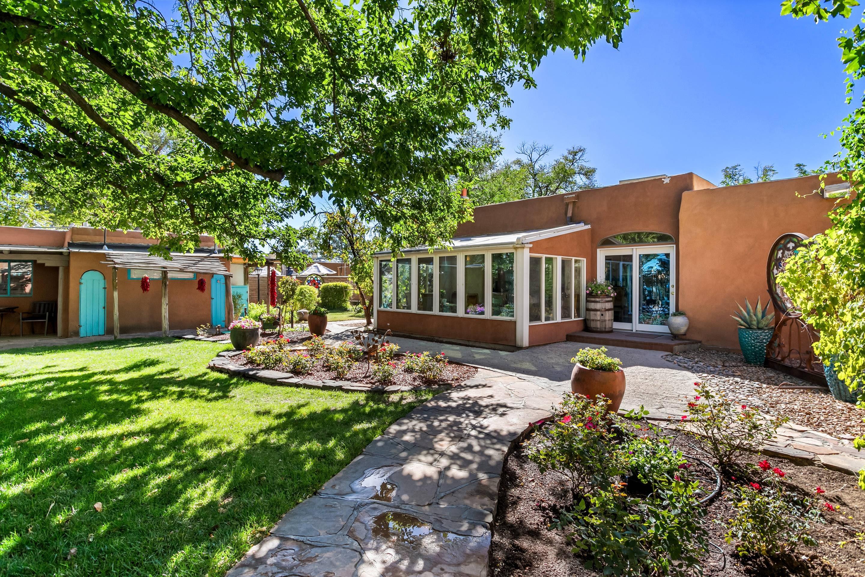 Courtyard | Casas de Suenos Old Town Historic Inn