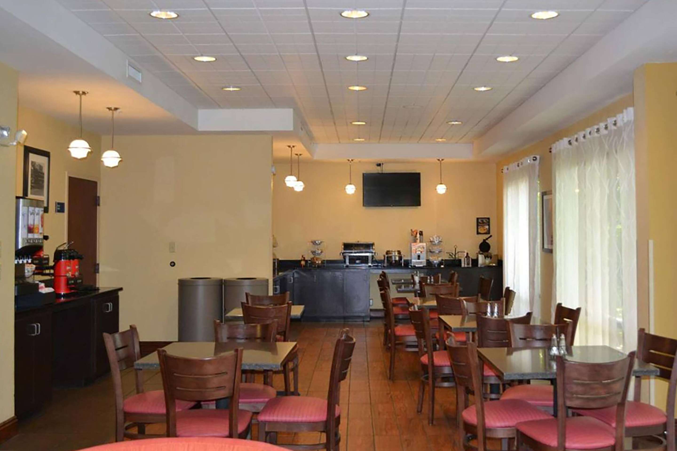 Property amenity | Days Inn by Wyndham Laurel MS